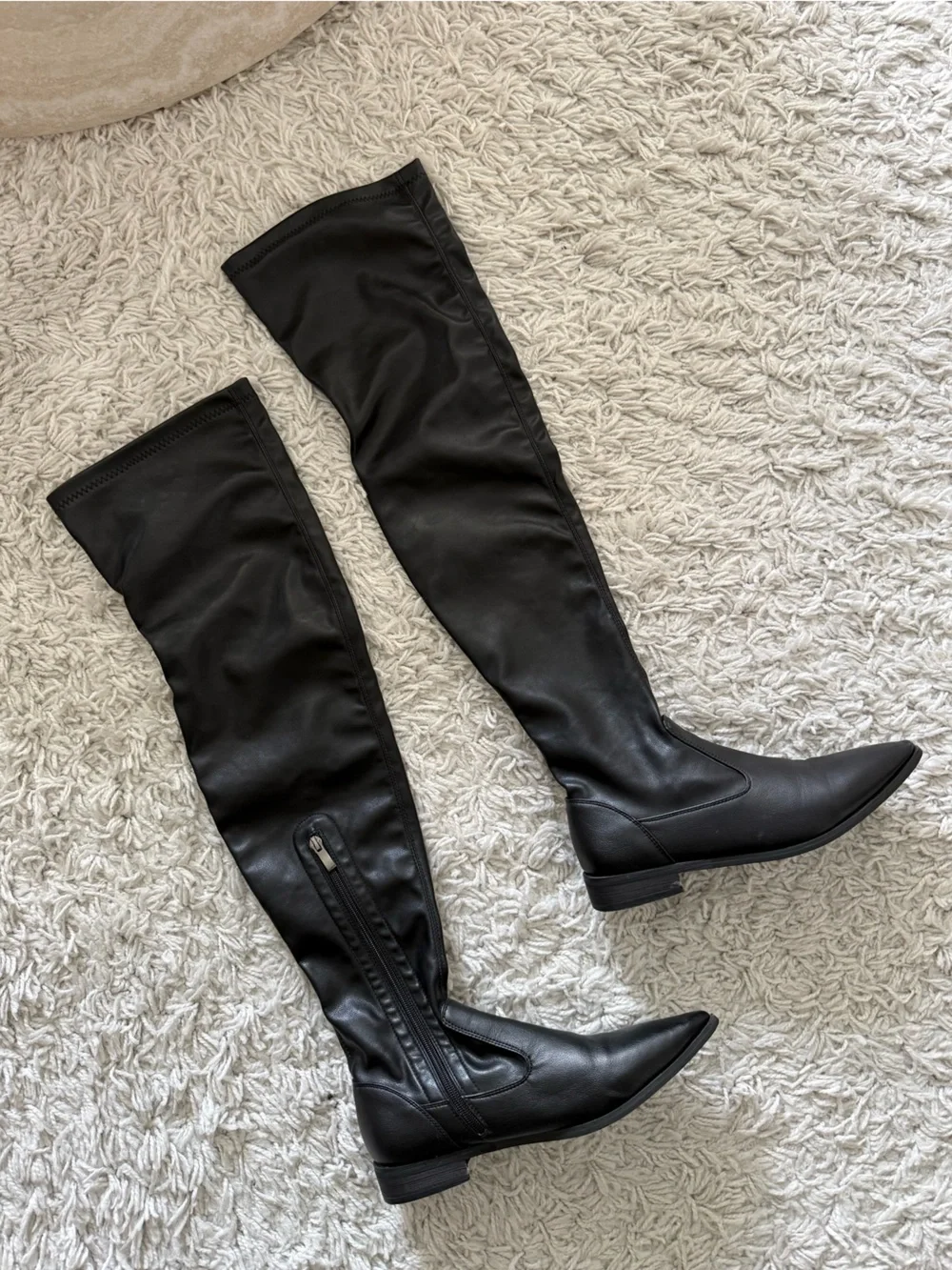 Black Over-the-Knee Women's Boots - Stylish Pull-On Design